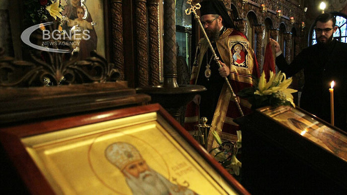 На 26 октомври Българската православна църква почита паметта на Св.