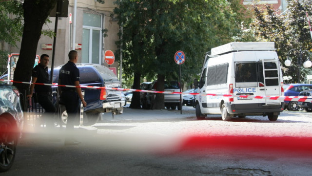 Възрастна жена е паднала в ров на бул Христо Ботев