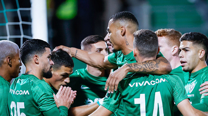 Българският шампион никога не е печелил три поредни домакинства в