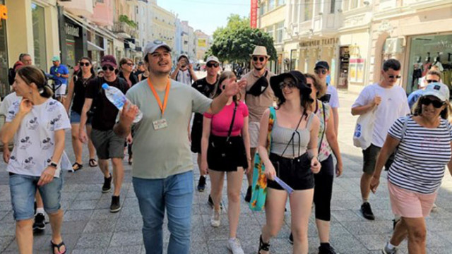 Пътуванията на български граждани в чужбина през септември 2022 г