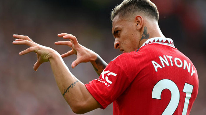Пол Скоулс съсипа Антони