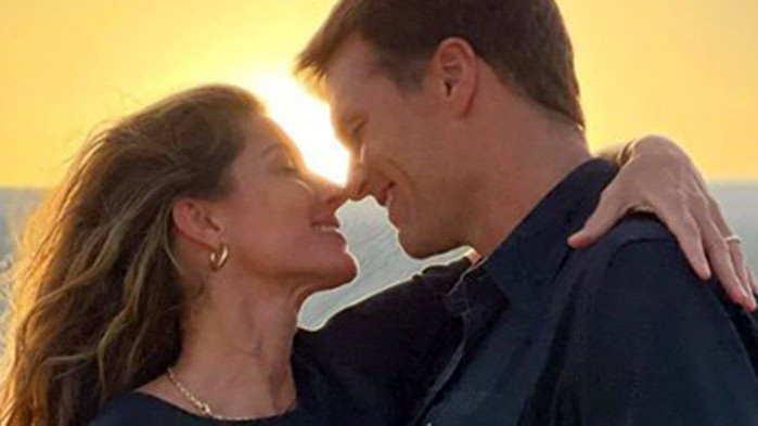 Том Брейди и Жизел Бюндхен се развеждат. Краят на брака