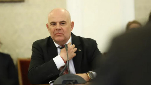 Заплахи за живота си е получил главният прокурор Иван Гешев