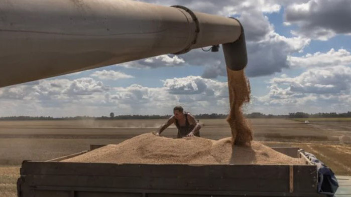 Русия се оттегля от зърнената сделка