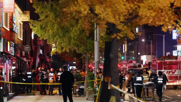 Трагичен Хелоуин: Десетки стъпкани в масова блъсканица в Сеул (ВИДЕО)