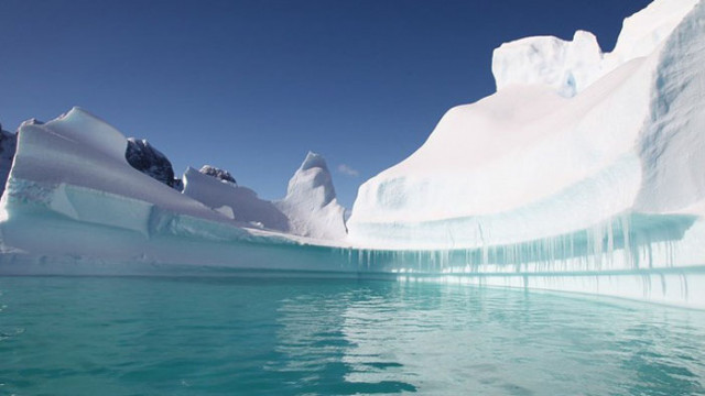 Екип от международни експерти откри 460 километрова река под ледовете на