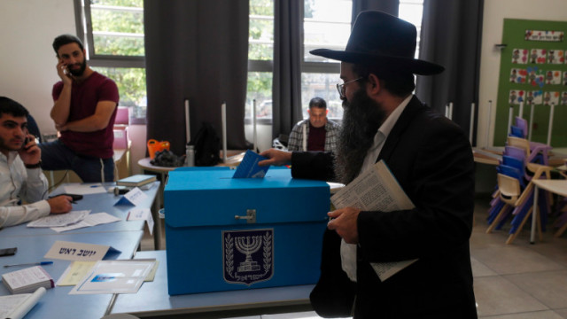 За пети път от 2019 г израелците гласуват на парламентарни