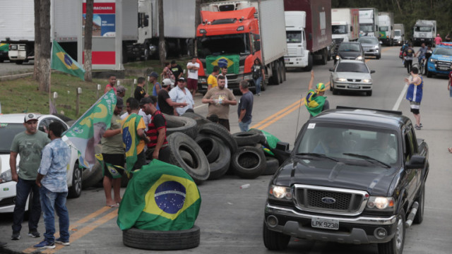 Шофьори на камиони в Бразилия лоялни на президента Жаир Болсонаро
