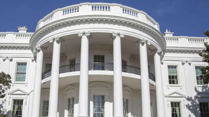 Иран доброволно участва в избиването на украинци, като предоставя на