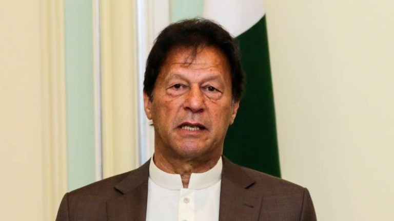 Бившият министър-председател на Пакистан Имран Хан беше прострелян в крака