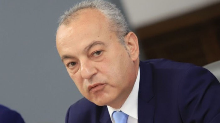 Със своя заповед служебният премиер Гълъб Донев е освободил от