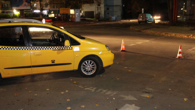 Освободиха таксиметровия шофьор, блъснал жена на пешеходна пътека в Благоевград