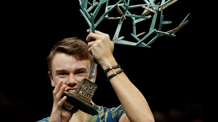 Холгер Руне е новият шампион в Париж. 19-годишният тенисист от