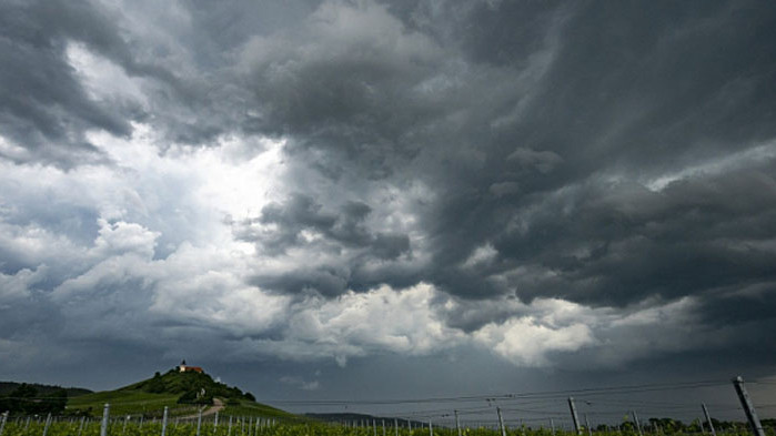Преди обяд в понеделник 7 ноември на много места в