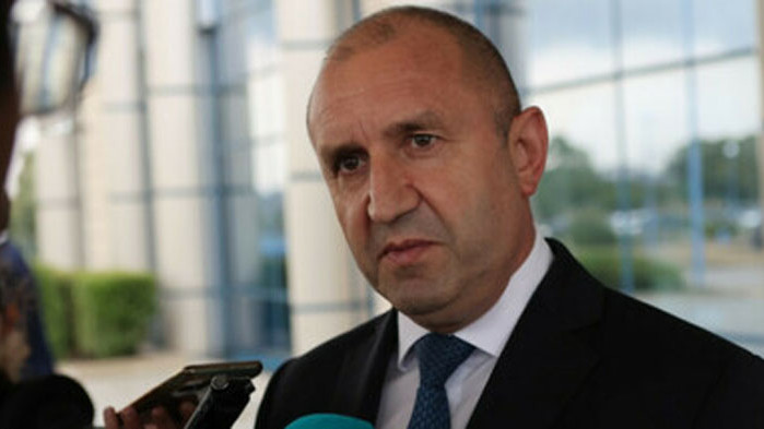 Президентът ще покани утре на среща Възраждане в рамките на