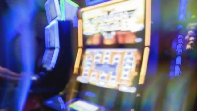 НАП спря над 130 сайта чрез които се организират хазартни