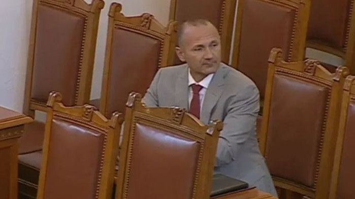 Служебният министър на енергетиката разкри всички подробности за далаверите при