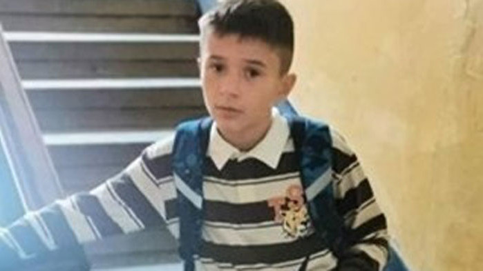 Жена е забелязала издирваното дете да минава от кв. Твърди