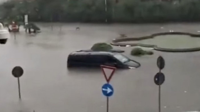 Силни дъждове предизвикаха наводнения в Източна Испания Засегнат е регионът