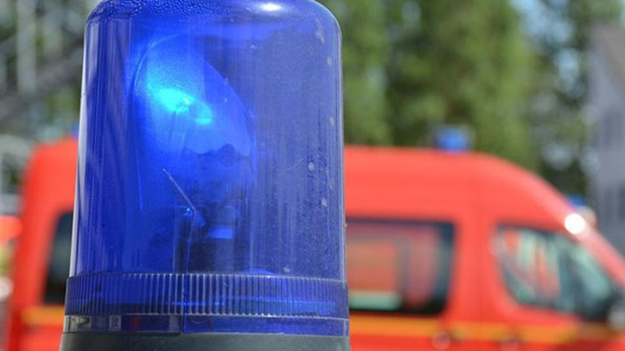 Шофьорът на буса е с опасност за живота Пет пострадали