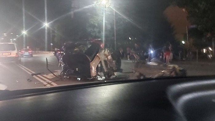 Семерджиев е карал с включена полицейска лампа преди катастрофата