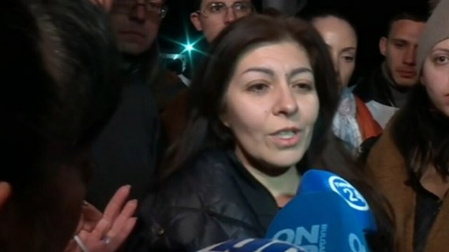 Севделина Арнаудова: Държаха се и с детето ми като с престъпник, ще съдя ПП заради дъщеря си