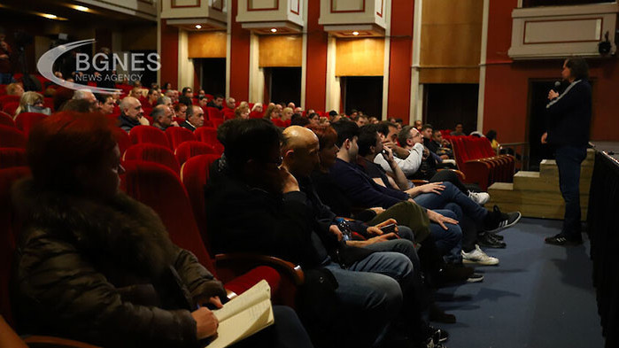 “Имаме съмнения относно честността и прозрачността на конкурса за избора