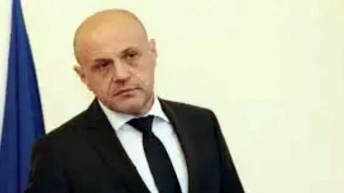 Няма коалиция между ГЕРБ, БСП и ДПС. Има брой партии,