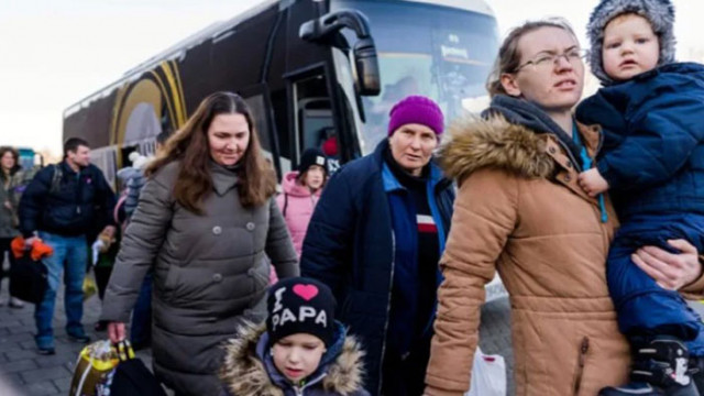 Четвърти ден украинските бежанци настанени в държавните бази в Слънчев