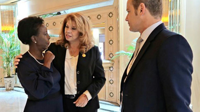 В редица дебати участва Илияна Йотова на Срещата на върха