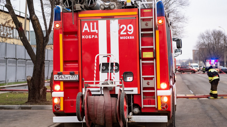 На 20 ноември, неделя, в район, разположен между три гари