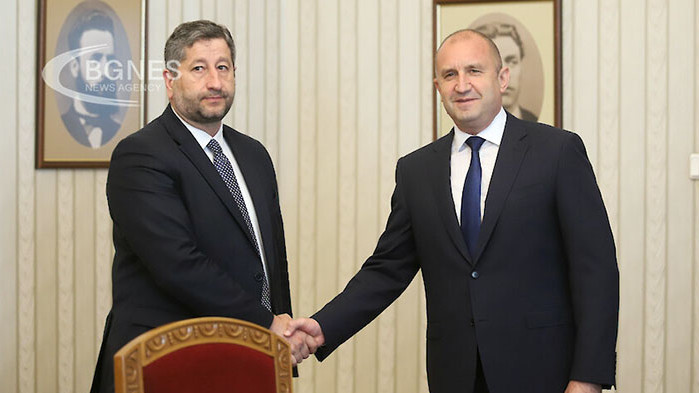 В парламентарната република партиите в НС са призвани да излъчат