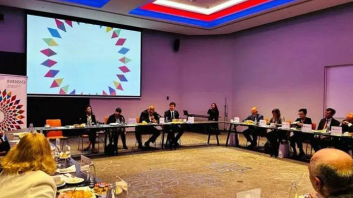 Лидерът на ГЕРБ Бойко Борисов се срещна с посланиците на