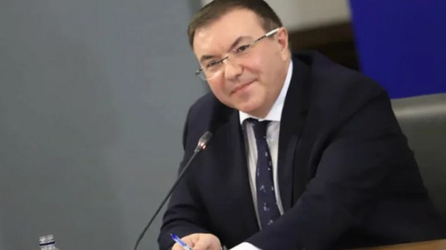 Проф. Ангелов спечели дело срещу Български хелзински комитет
