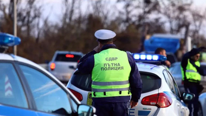 ВМРО: Бързо производство за каналджийството и незаконното преминаване на границата