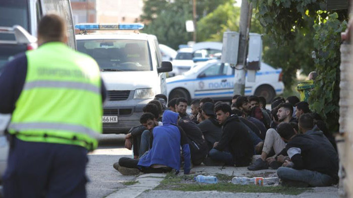 Заловиха турски гражданин да транспортира незаконно пребиваващи чужденци в Тополовград,