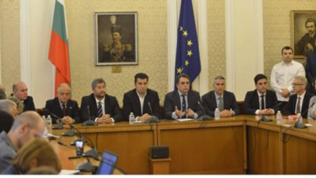 Продължаваме промяната предложиха формиране на правителство на малцинството с втория