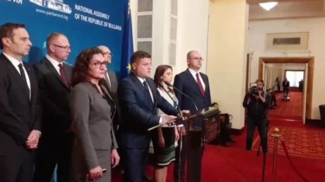 Народният представител от Възраждане Стоян Таслаков обяви в кулоарите на