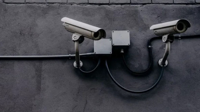Великобритания се притесни от китайските камери и ги забранява