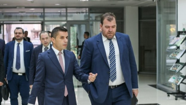 Служебният министърът на земеделието Явор Гечев и министърът на земеделието