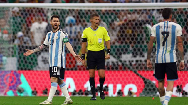Аржентина се върна в играта след 2:0 срещу Мексико