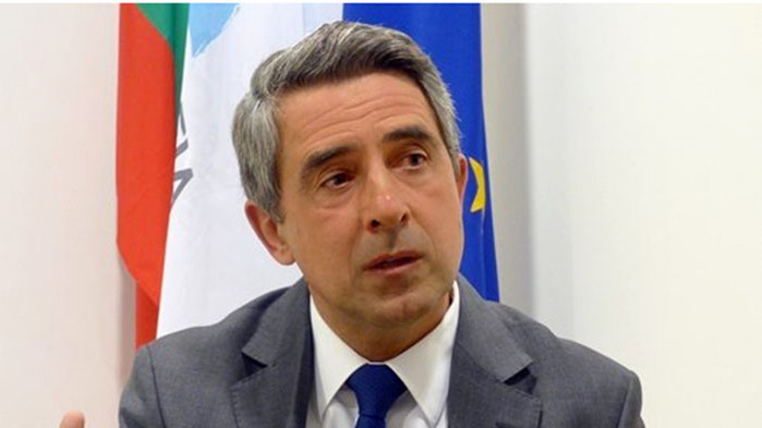 Той призова да бъде намерена формула за управление, “която да