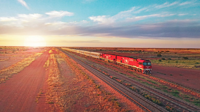Влакът, който прекосява Австралия само за 54 часа