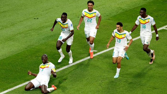 В другия мач от потока Нидерландия спечели с 2:0. Сенегал