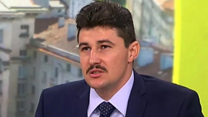 Депутатът от Възраждане Климент Шопов е с държавна охрана, след