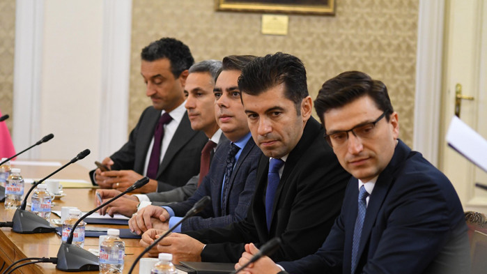 Сабрутев от ПП: Половината българи ще обеднеят заради служебния кабинет