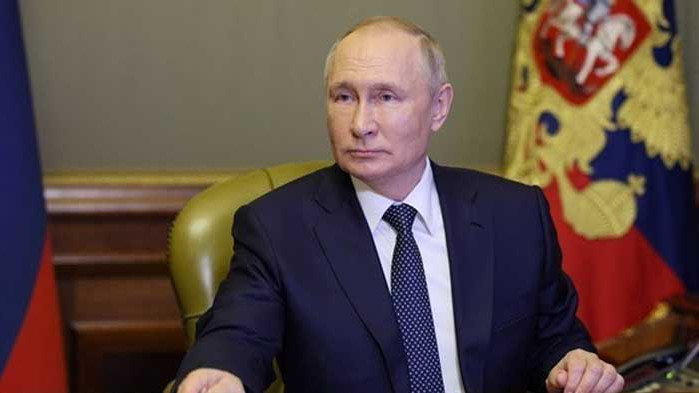 Путин към Шолц: Западната линия по отношение на Украйна "е деструктивна"