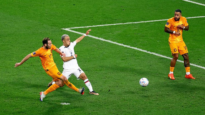 Нидерландия е първият 1/4-финалист на световното първенство в Катар, след