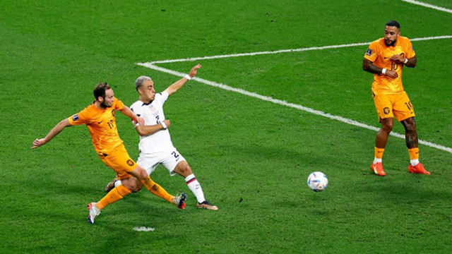 Нидерландия е първият 1/4-финалист на световното първенство в Катар, след