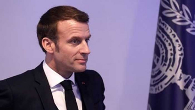 Президентът на Франция Еманюел Макрон заяви че утре ще разговаря